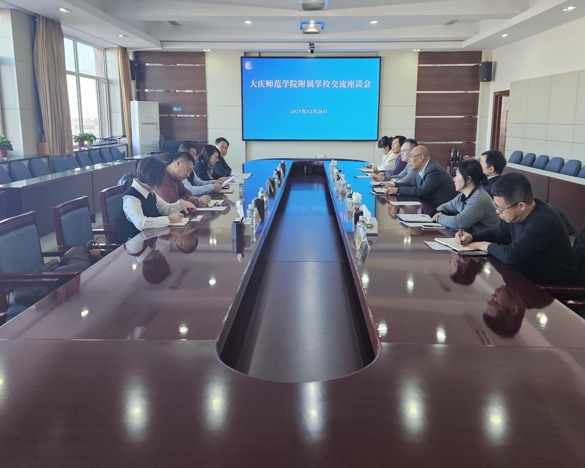 5c99943bdf930845ad792ac2877e8b8