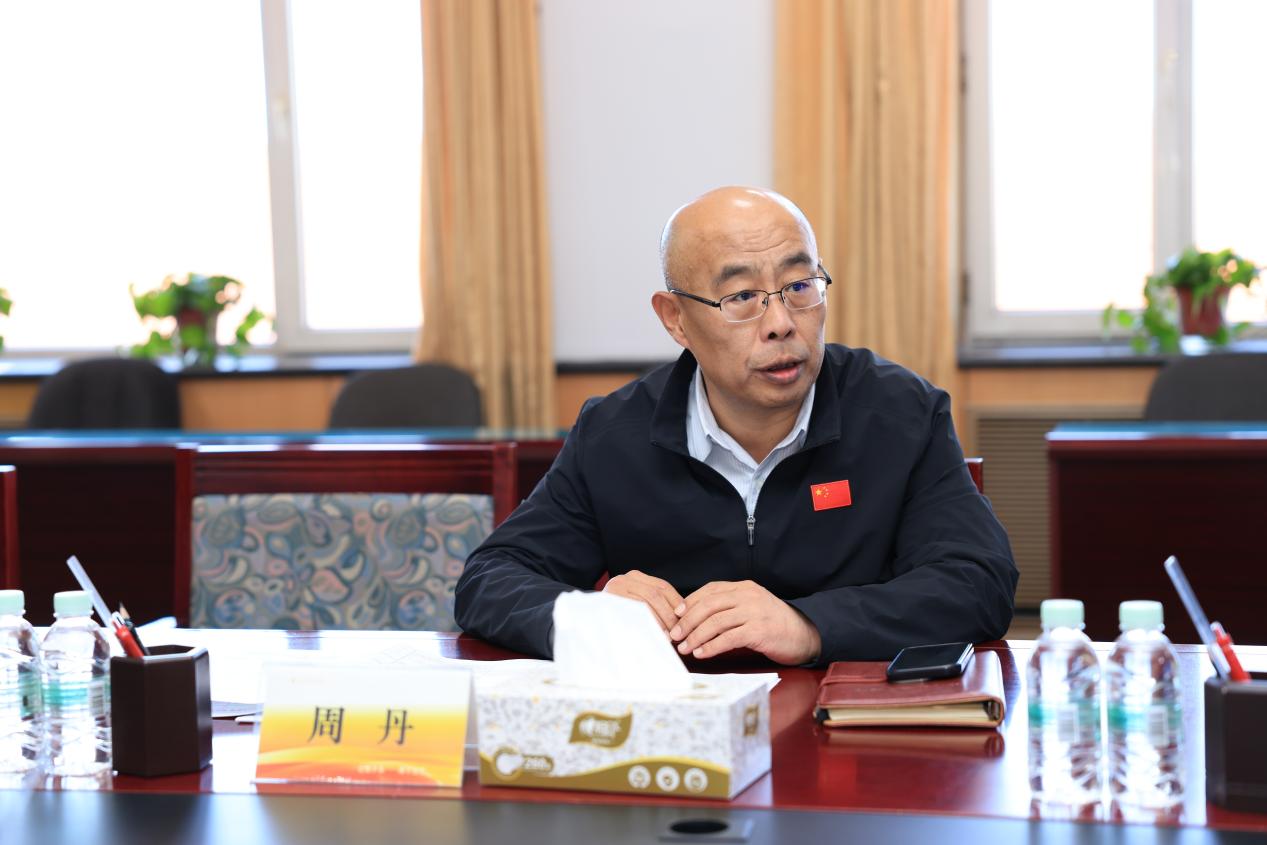 周校
